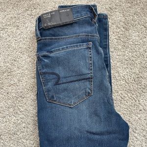American Eagle Super High Rise Jegging